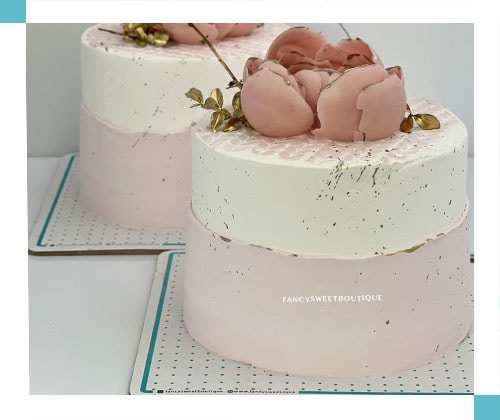 سفید . صورتی  